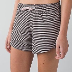 Lululemon Go the Distance running shorts